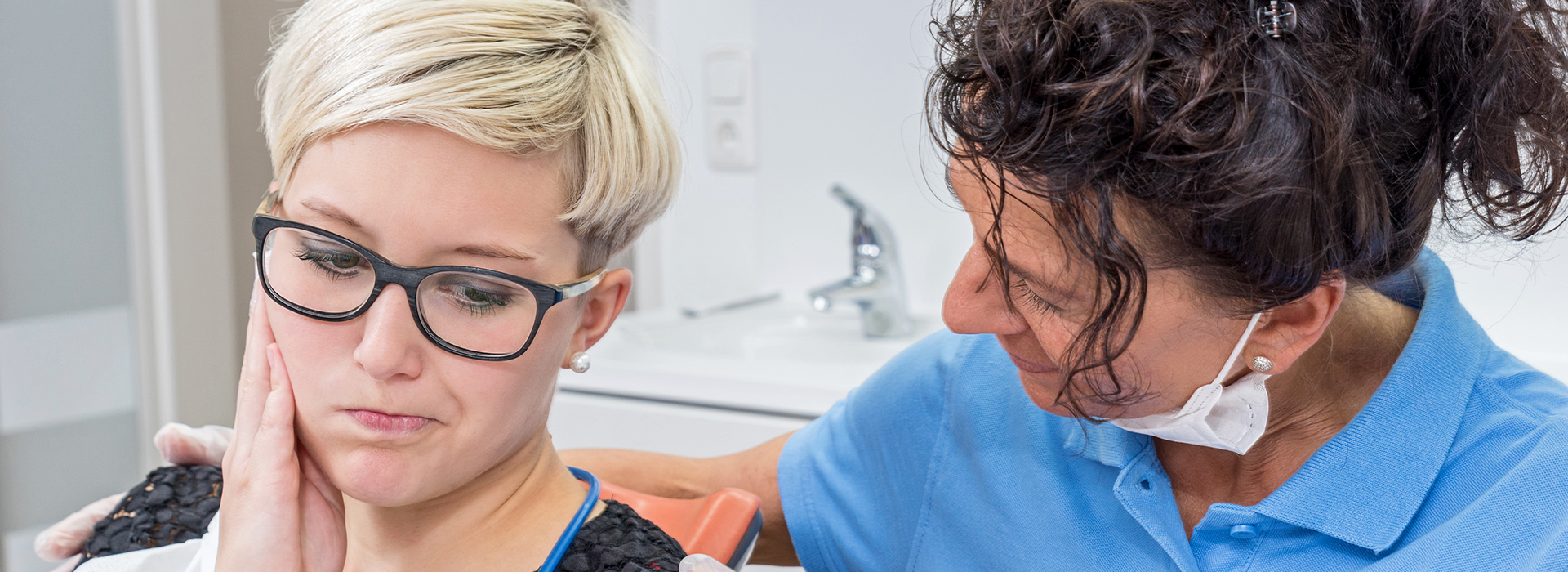 Valley Village Oral Surgery Associates | Tooth Pain Or Infection, General Anesthesia and Sinus Lift